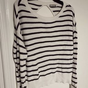 Nordstrom striped sweater size Medium